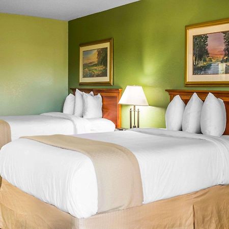 Quality Inn & Suites เวย์ครอส ภายนอก รูปภาพ