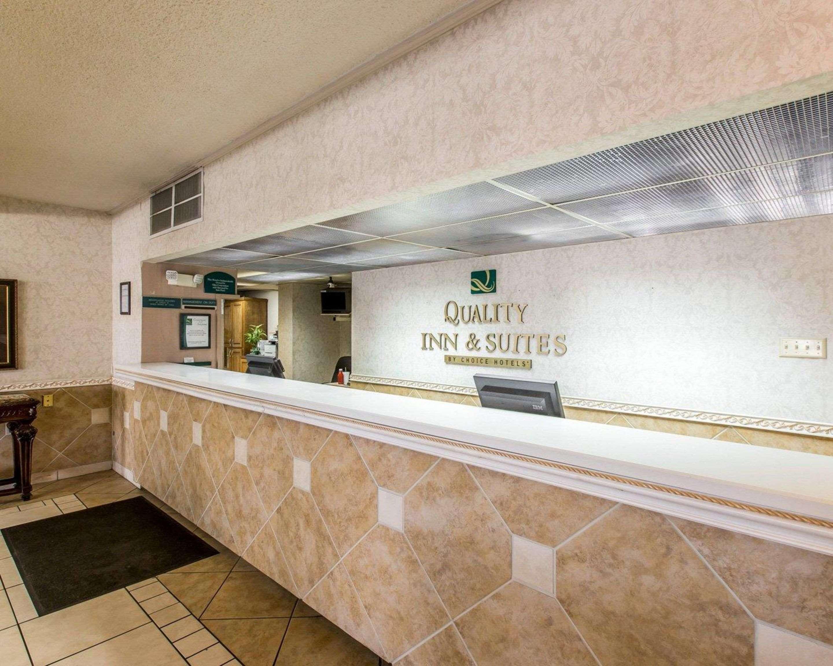 Quality Inn & Suites เวย์ครอส ภายนอก รูปภาพ